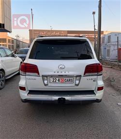 Lexus LX
